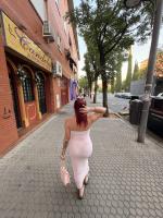 663871017: Chica busca chico en Sevilla