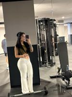 643876585: Chica busca chico en Málaga