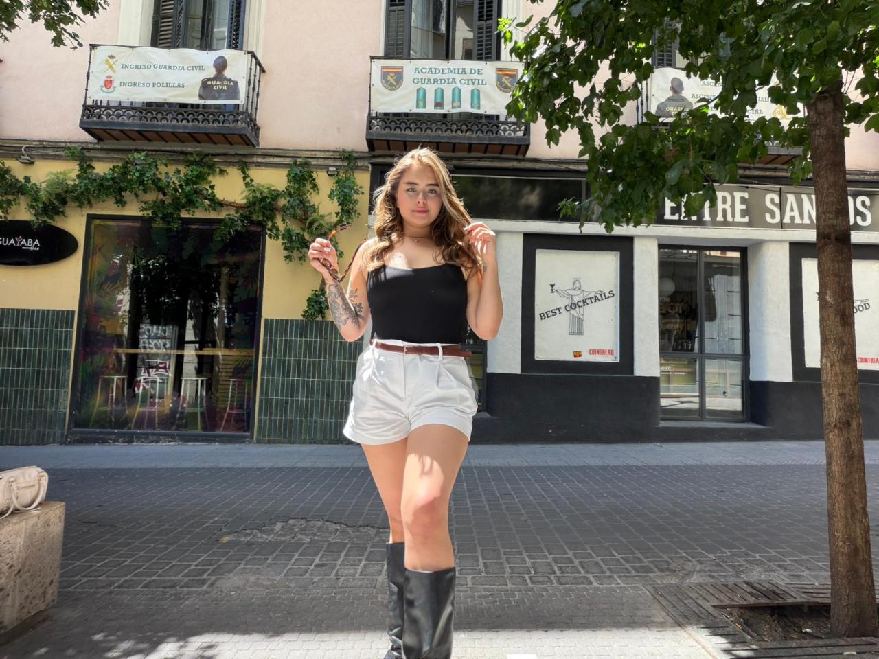 Chica busca chico en Barcelona: 
