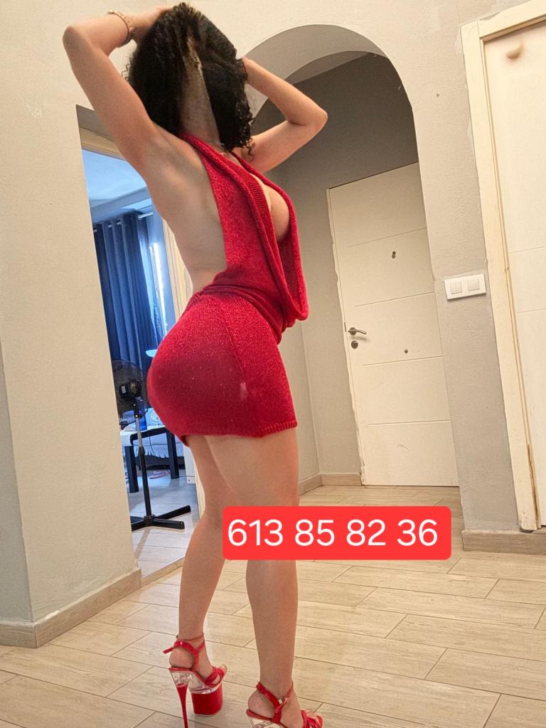 Chica busca chico en Cádiz: 
