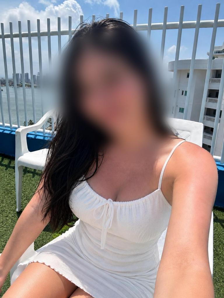 637499688: Chica busca chico en Madrid