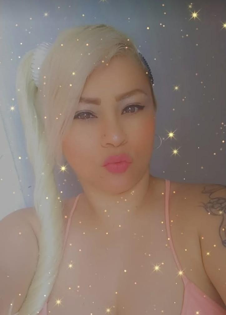 Chica busca chico en Sevilla: 