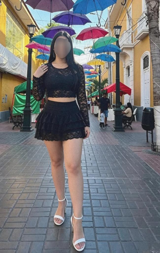 631779497: Chica busca chico en La Coruña