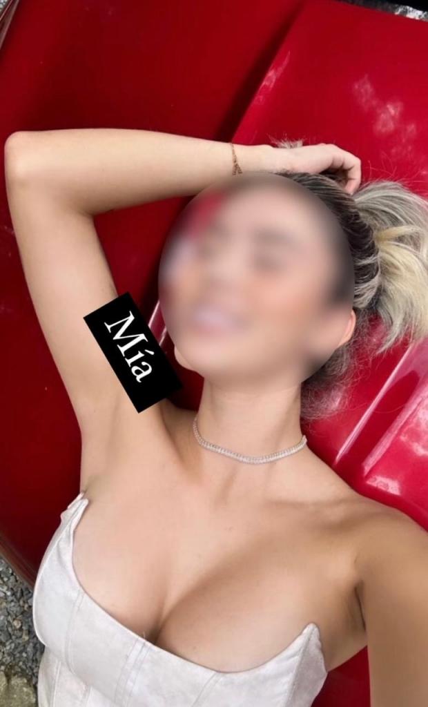 745070447: Chica busca chico en Ávila