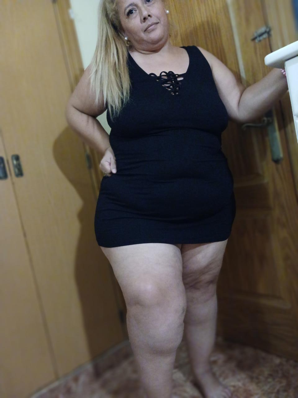 631027480: Chica busca chico en Málaga