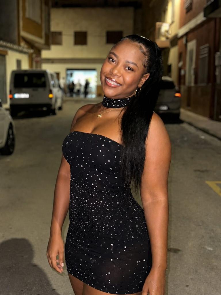 Chica busca chico en Sevilla: 