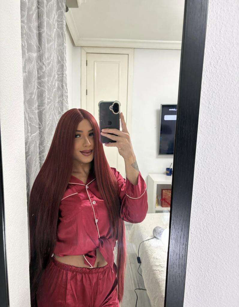 Transexual en Cádiz: Transexuales y Travestis
