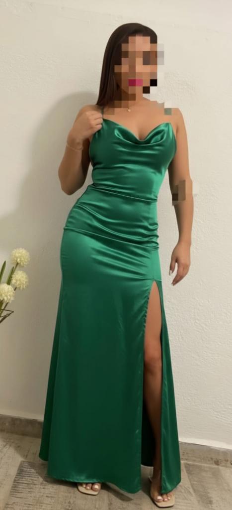 688394537: Chica busca chico en Madrid