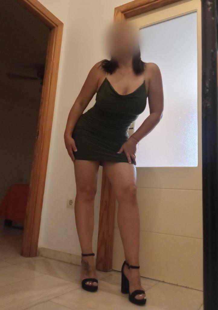 Chica busca chico en Almería: 
