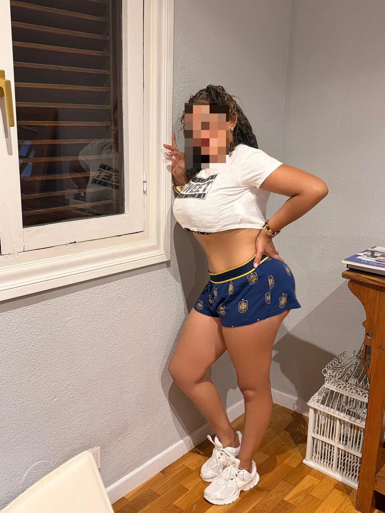 631095399: Chica busca chico en Castellón