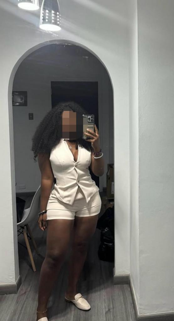 674084203: Chica busca chico en Tenerife