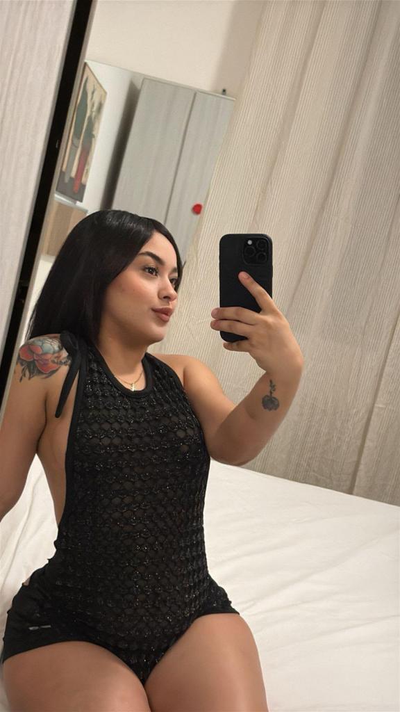 Chica busca chico en Granada: 