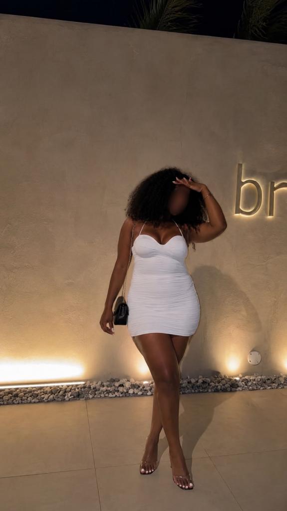 674084203: Chica busca chico en Tenerife