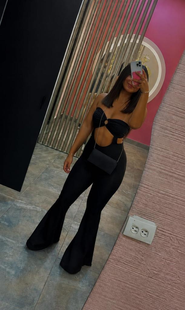 613327389: Chica busca chico en Cuenca
