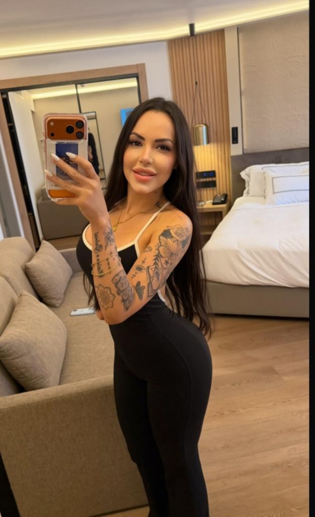 613595268: Chica busca chico en Alicante