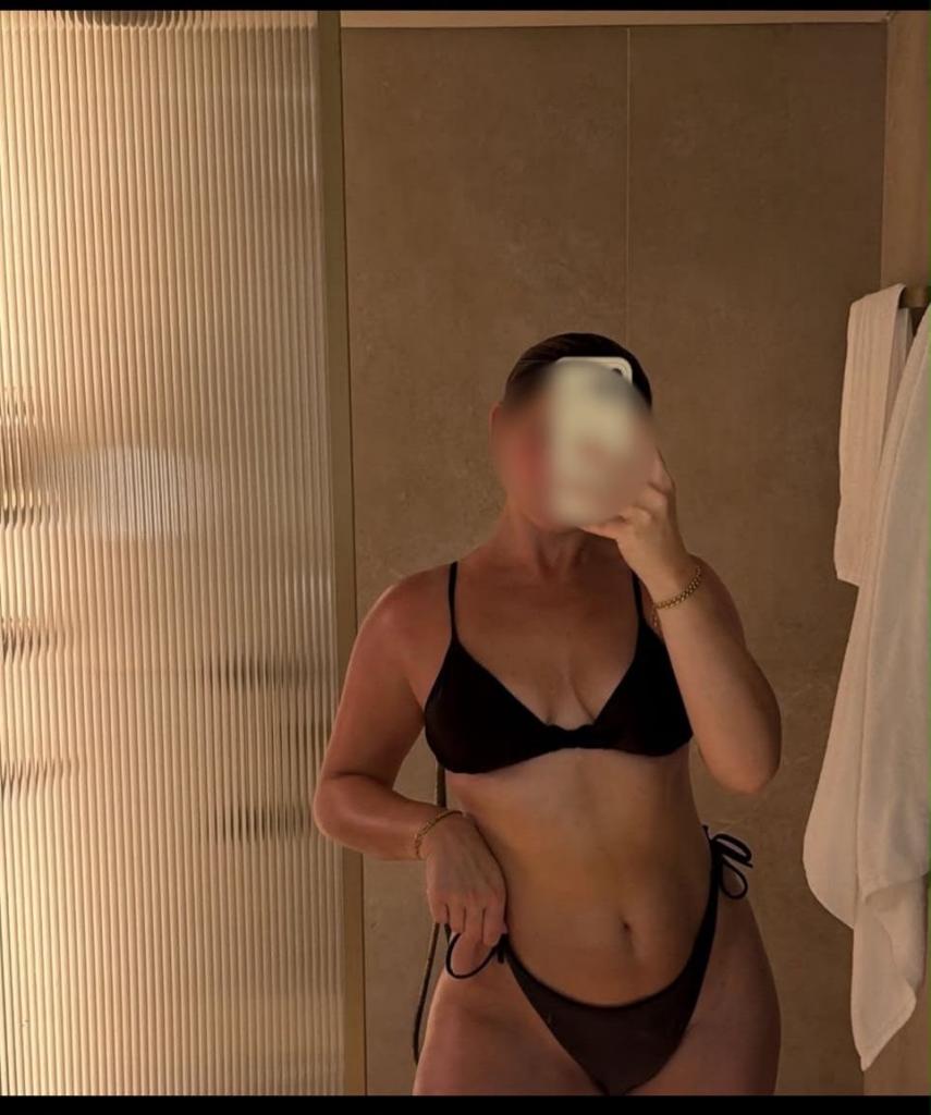 Chica busca chico en Lérida: 
