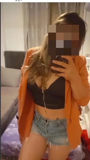 643440676: Chica busca chico en La Coruña