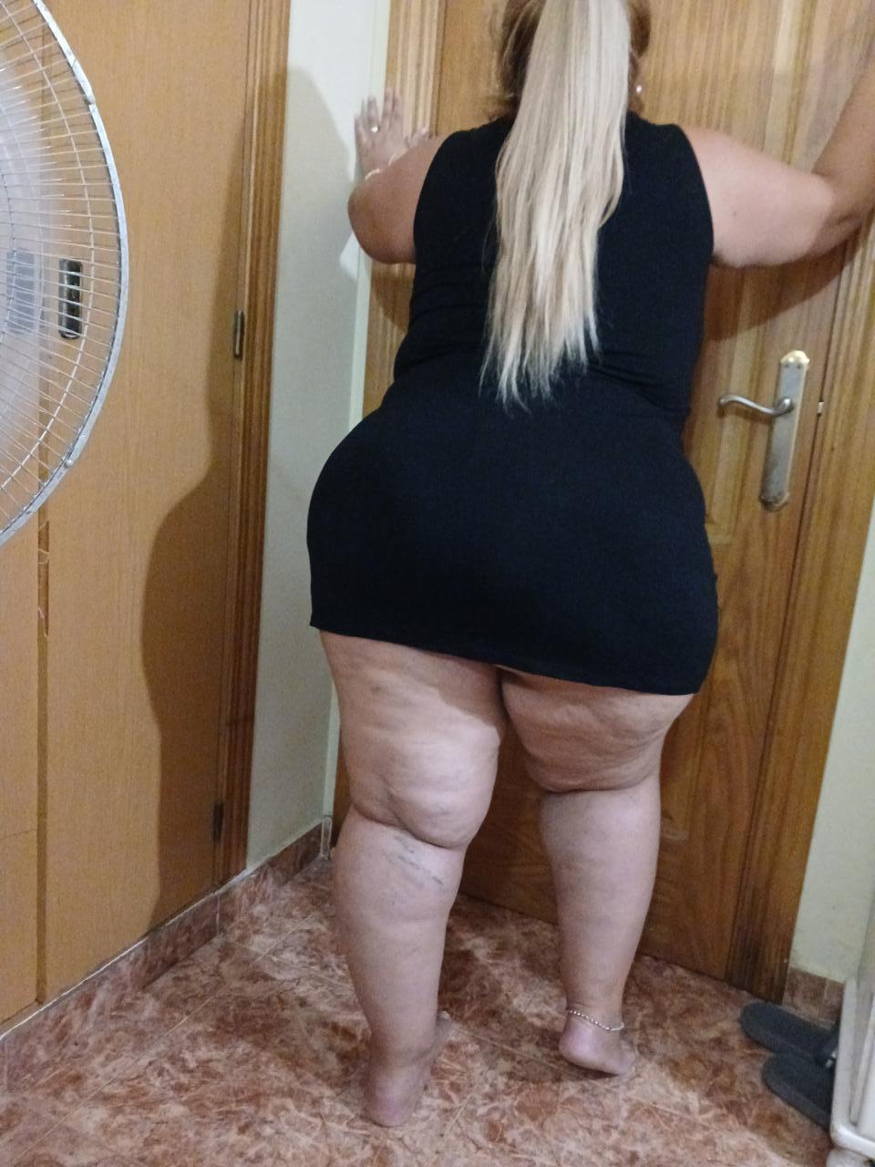 631027480: Chica busca chico en Málaga