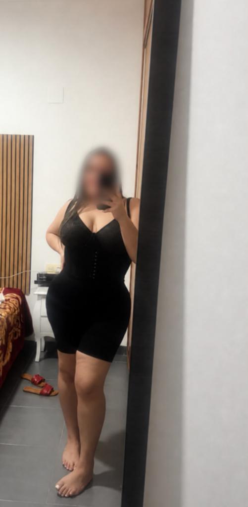 Chica busca chico en Granada: 