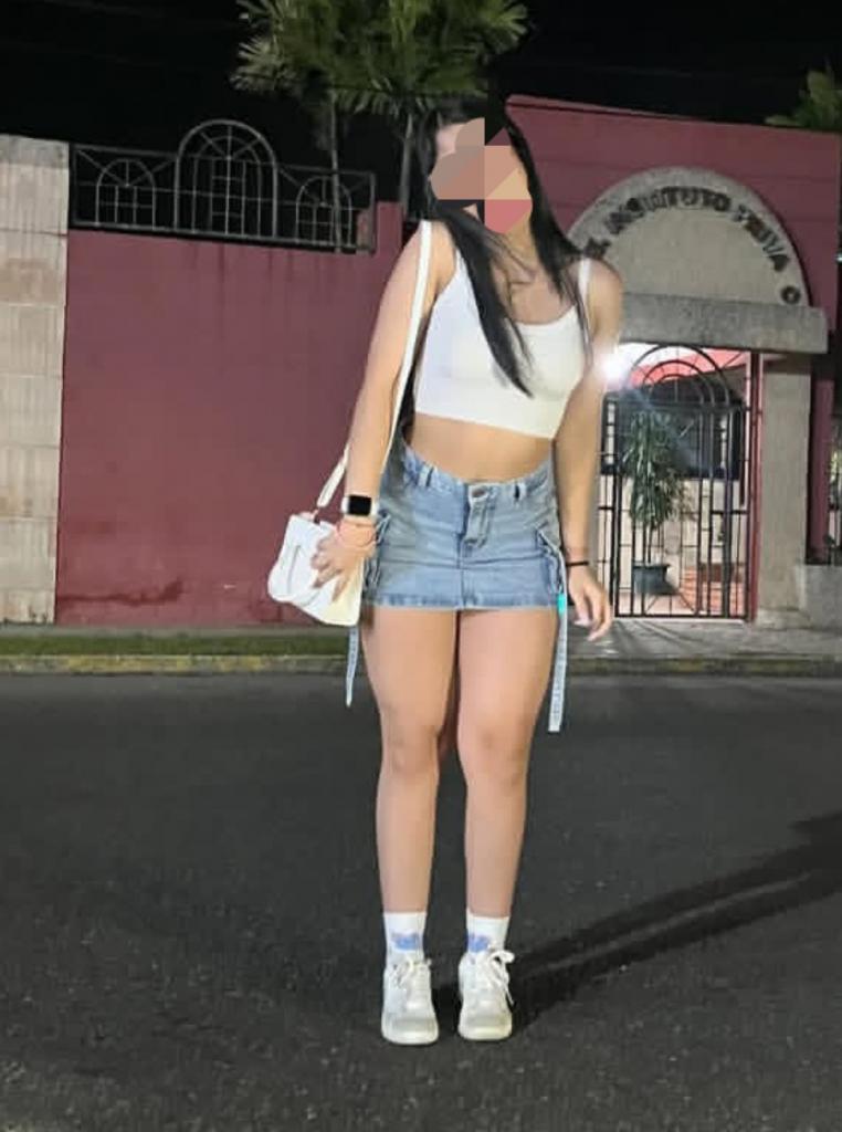 Chica busca chico en Granada: 