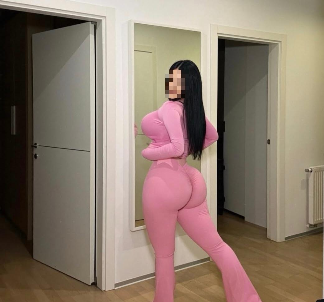 Chica busca chico en Cuenca: 