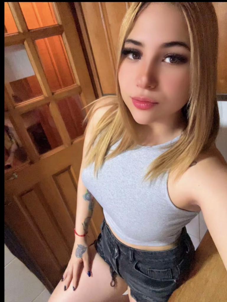 632170409: Chica busca chico en Las Palmas