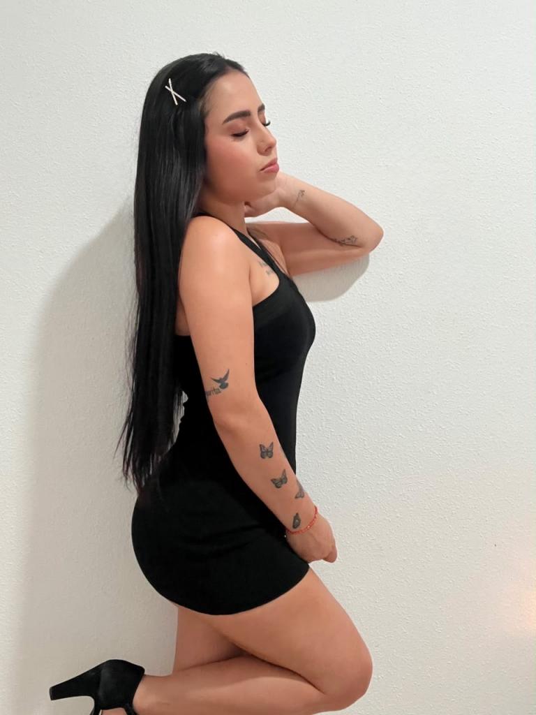 Chica busca chico en Almería: 