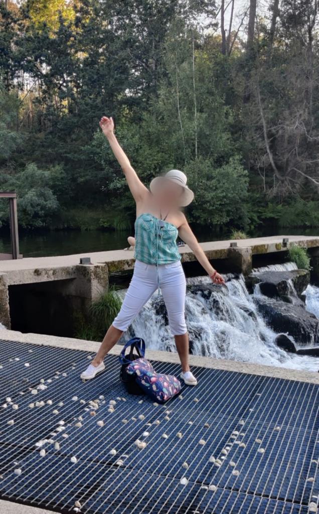 612209375: Chica busca chico en Pontevedra