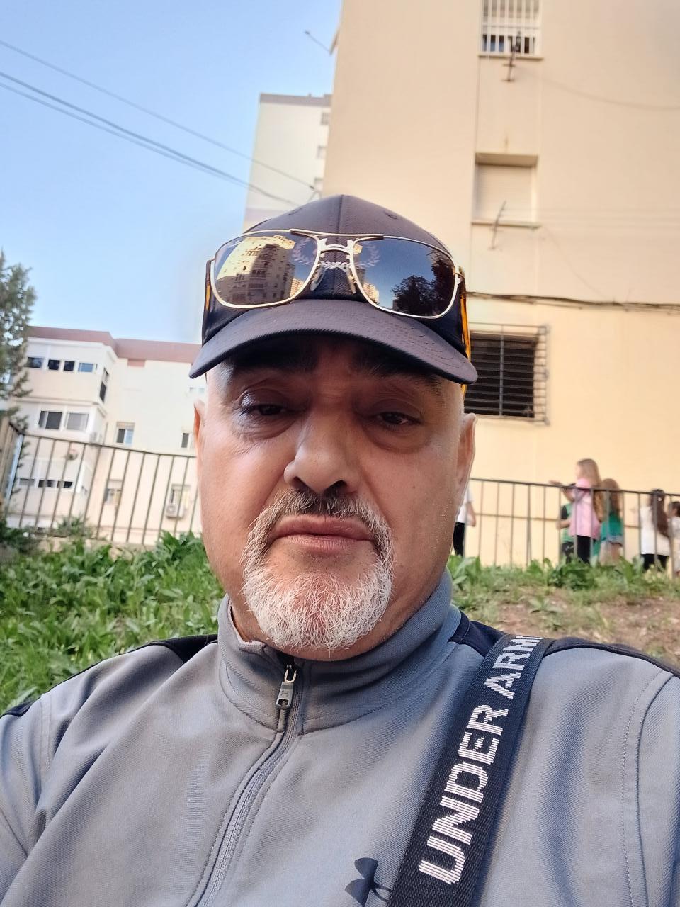 603782973: Chico busca chica en Málaga