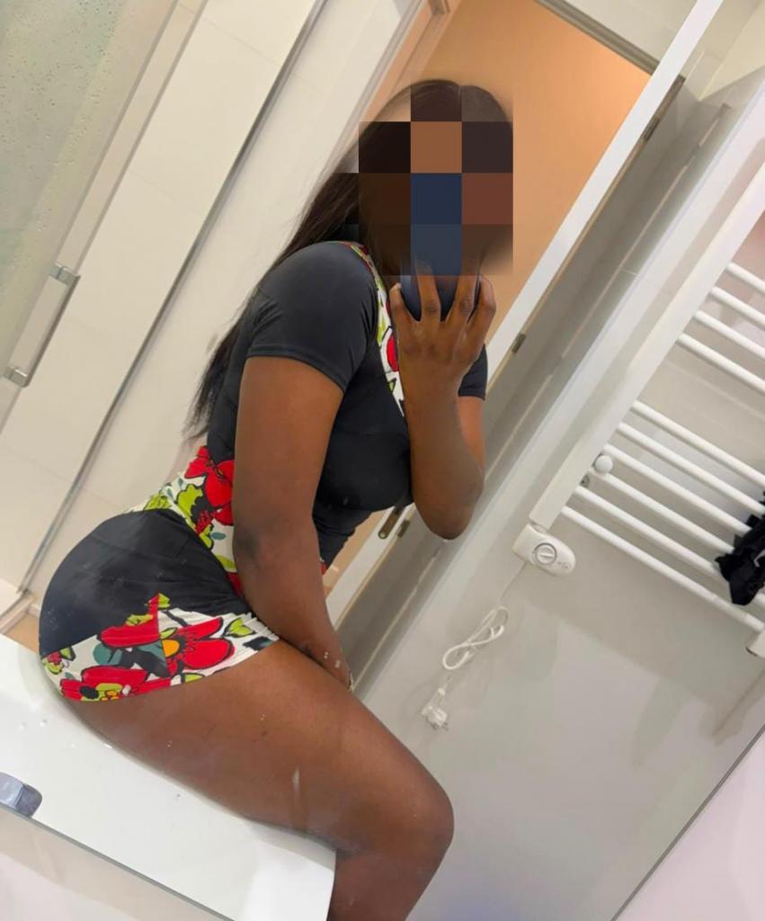 Chica busca chico en Murcia: 