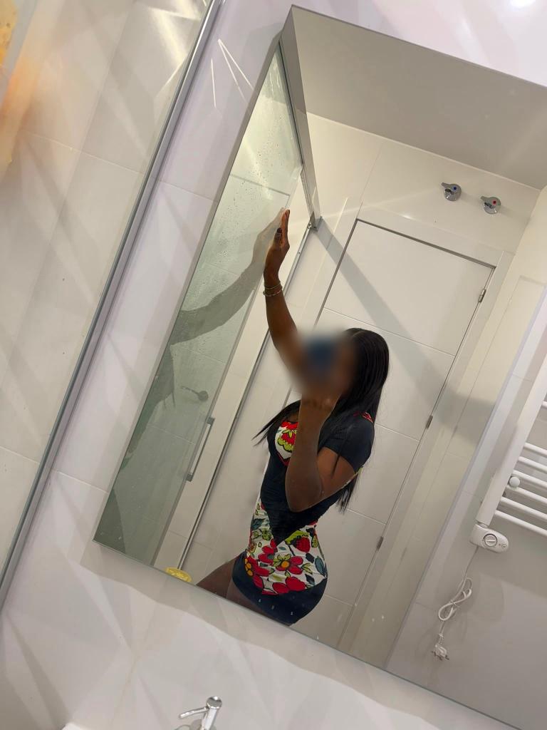 Chica busca chico en Murcia: 