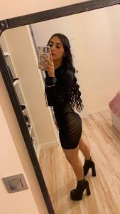 632022968: Chica busca chico en Barcelona