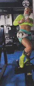 643425671: Chica busca chico en Sevilla