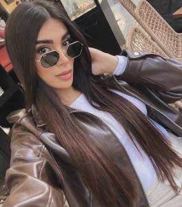 667252877: Travesti en Barcelona