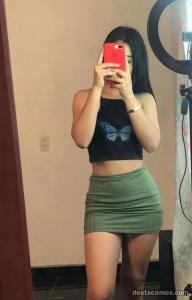 672157945: Chica busca chico en Sevilla