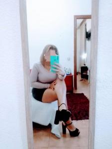 641939916: Chica busca chico en Madrid