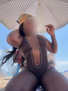 637804570: Chica busca chico en Barcelona
