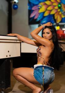 685627935: Chica busca chico en León