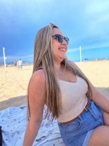 631605869: Chica busca chico en Valencia