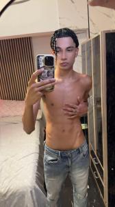 603745113: Chico busca chica en Alicante
