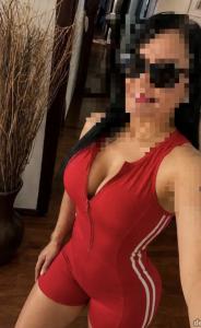 603102365: Chica busca chico en Barcelona