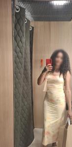 647315397: Chica busca chico en Madrid