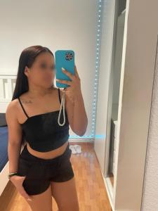 671941657: Chica busca chico en Madrid