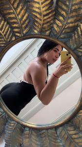 663340774: Chica busca chico en Cádiz