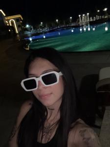 613425738: Chica busca chico en Cáceres