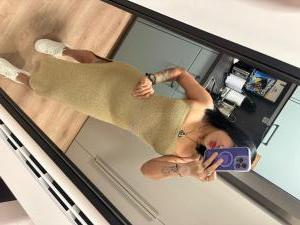 677536409: Chica busca chico en Madrid