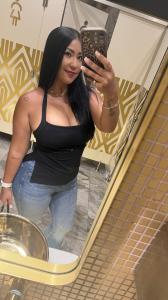 614522893: Chica busca chico en Sevilla
