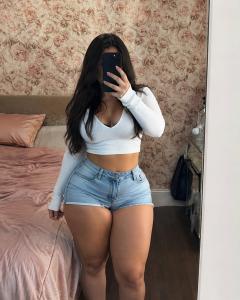 642361883: Chica busca chico en La Coruña