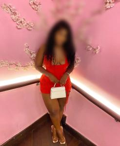 672413317: Chica busca chico en Castellón