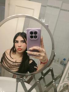 663449323: Chica busca chico en Cádiz